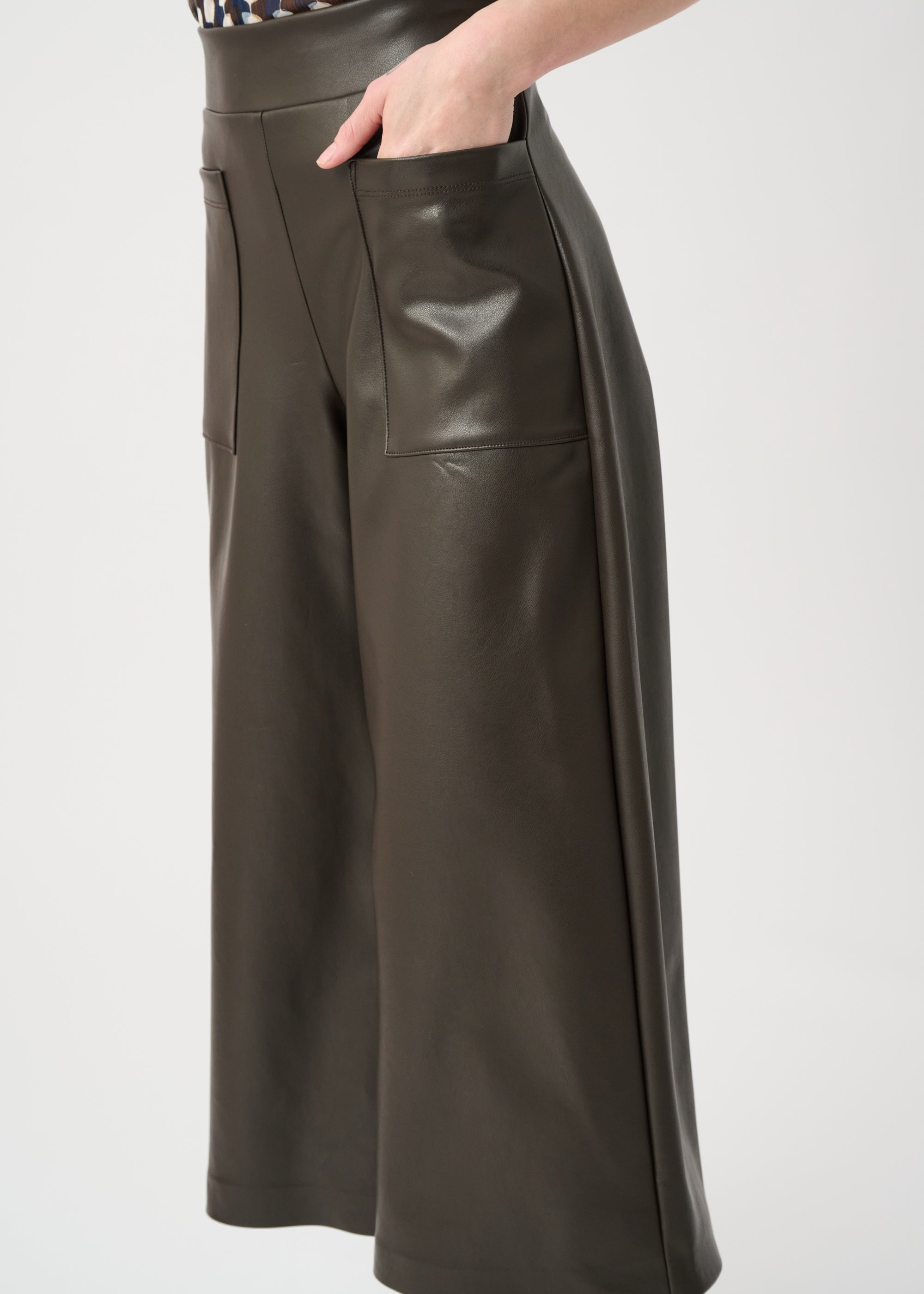 Pia| Pantalon en cuirette