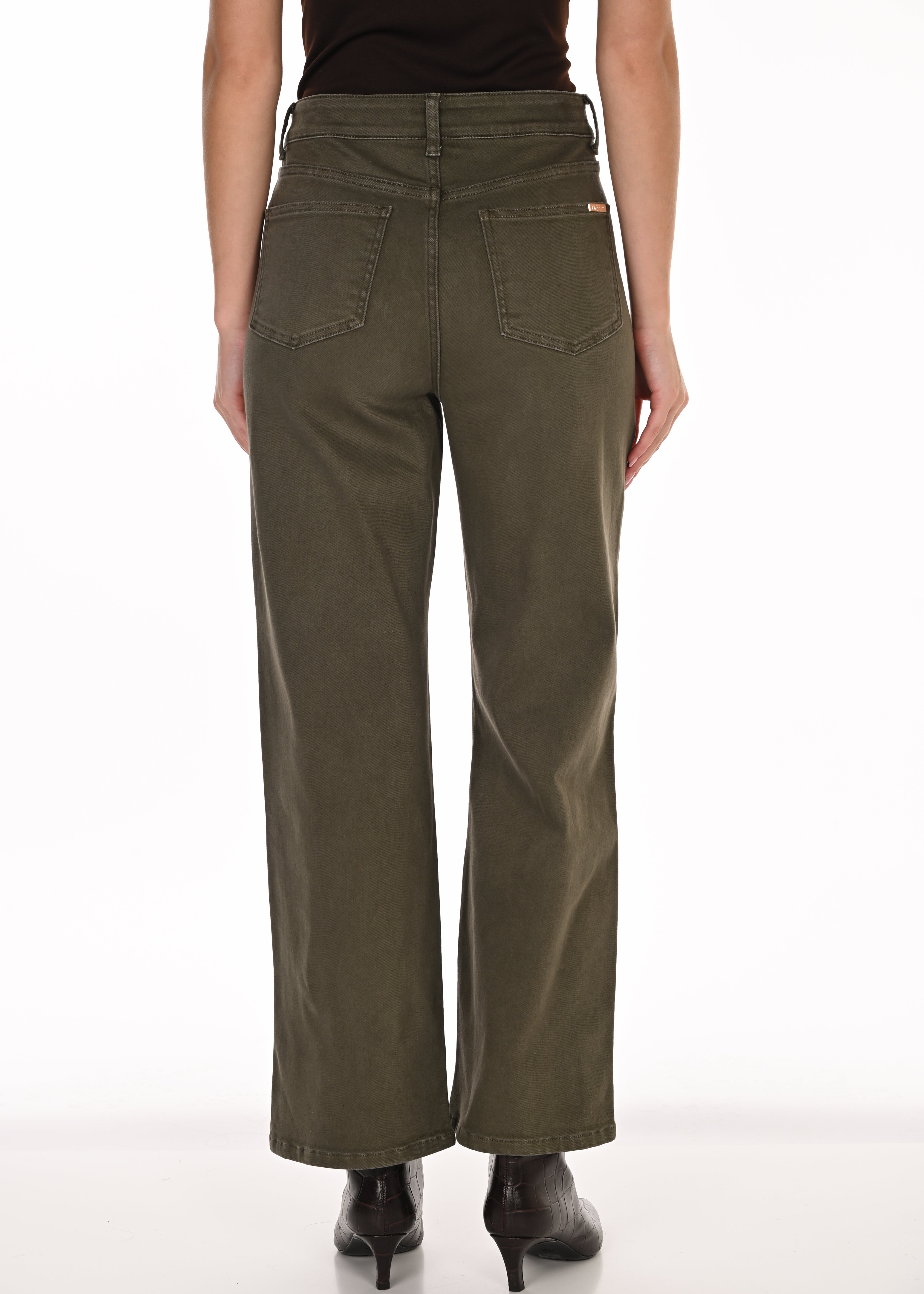 Fem | Jean avec boutons bijou