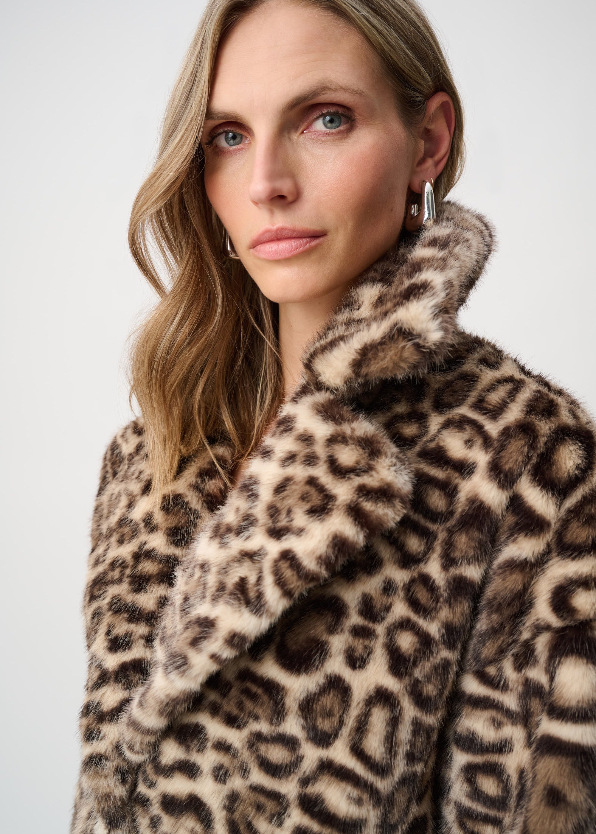 Muse | Manteau long imprimé léopard