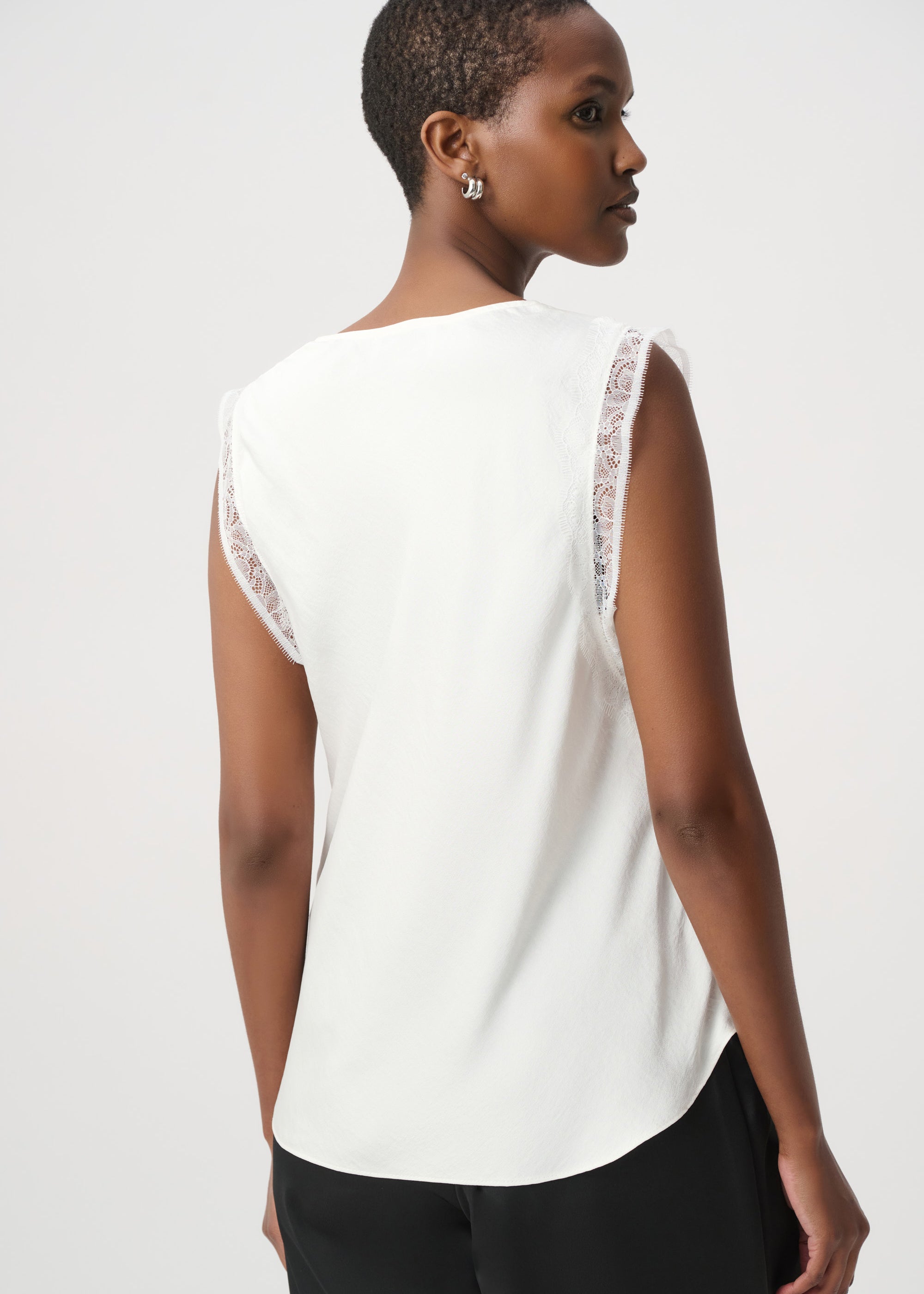 Ema | Camisole évasée en satin avec dentelle