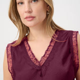 Ema | Camisole évasée en satin avec dentelle