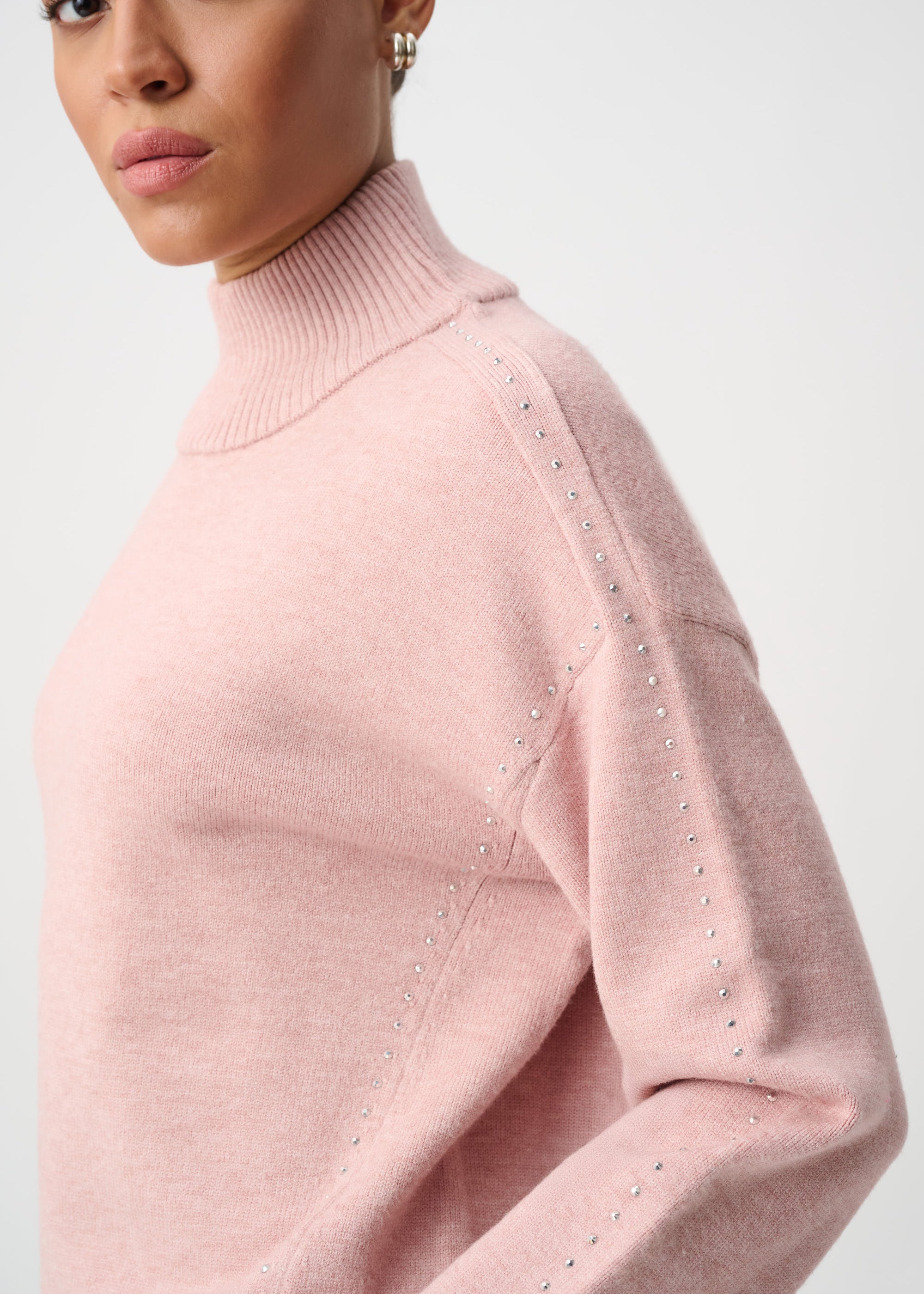 Emma | Pull à col roulé orné