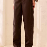 Nellie | Pantalon baril en cuir vegan