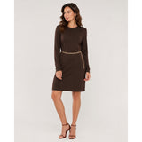 Ava | Robe avec ceinture dorée
