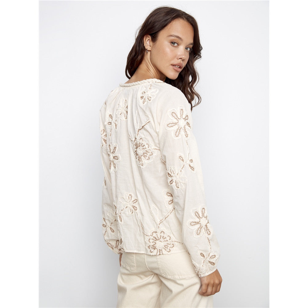 Blouse à broderies florales