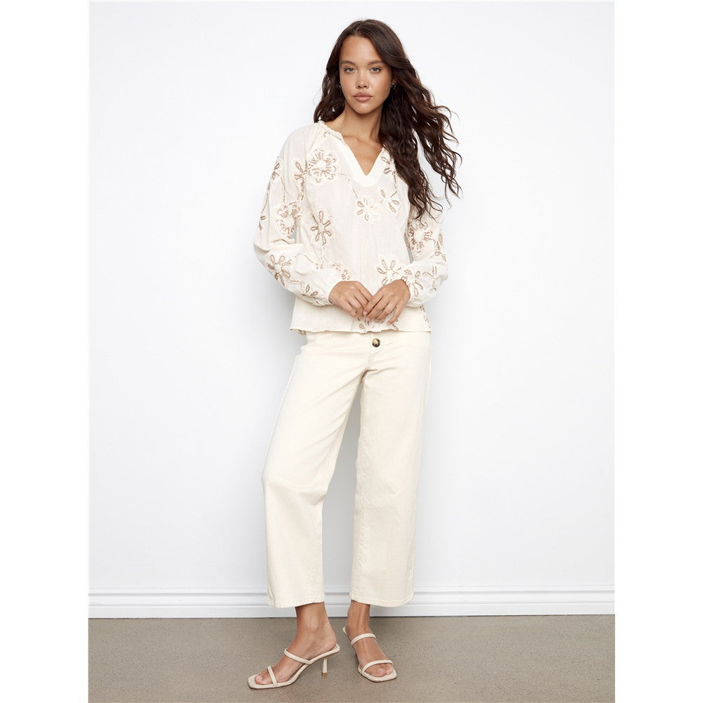 Blouse à broderies florales