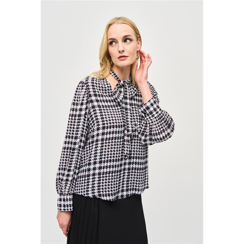 Blouse boucle au cou & carreaux