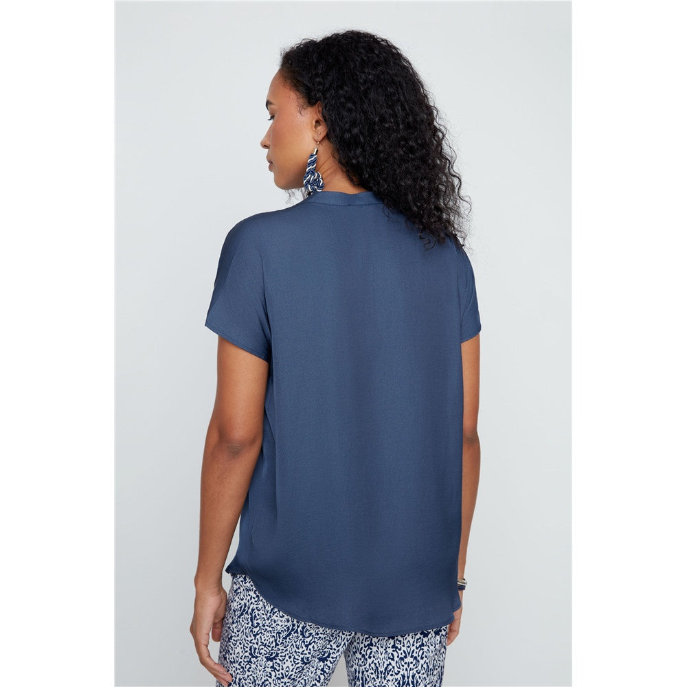 Blouse fluide col fendu
