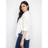 Blouse motifs brodés coeurs