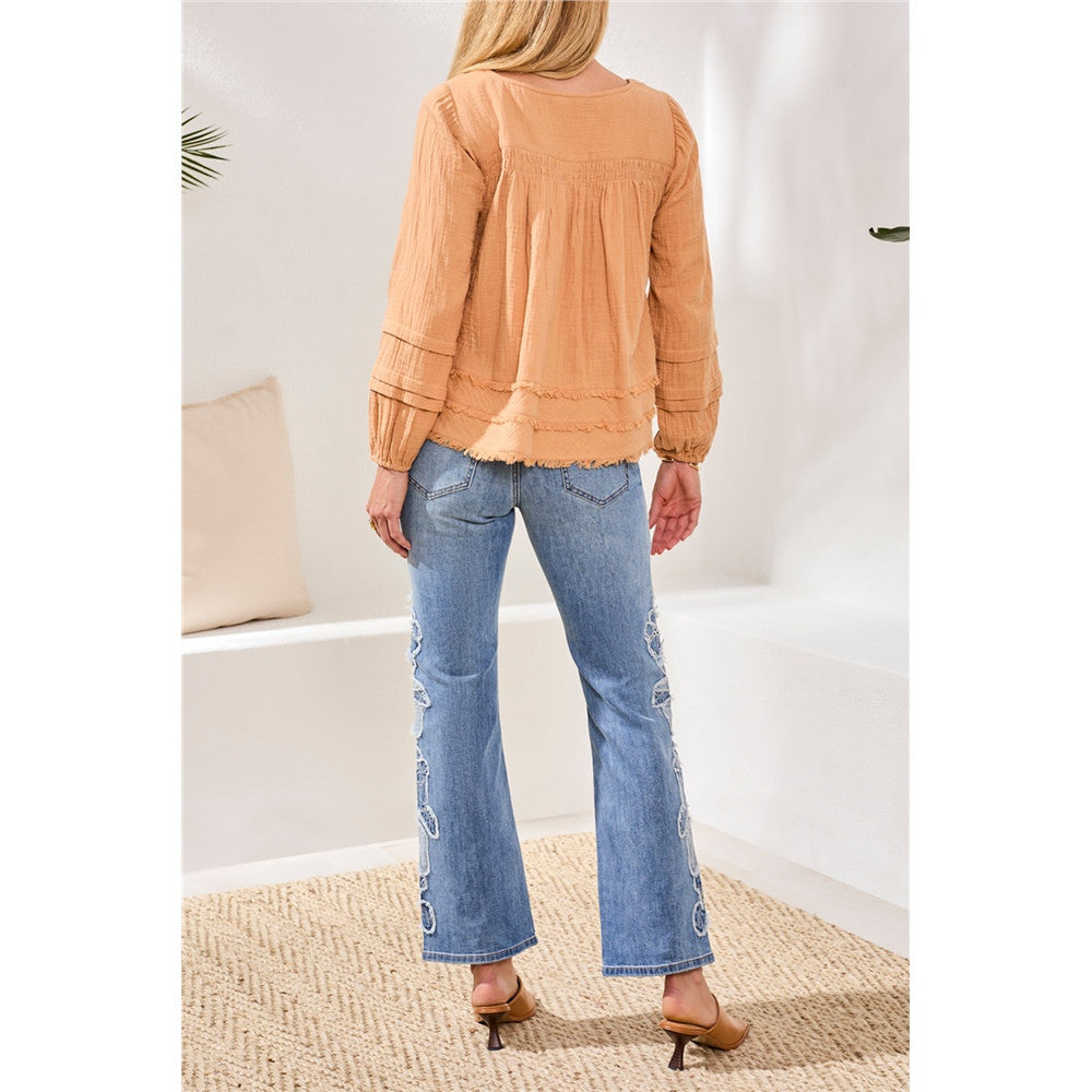 Blouse tissu texturé et boutons
