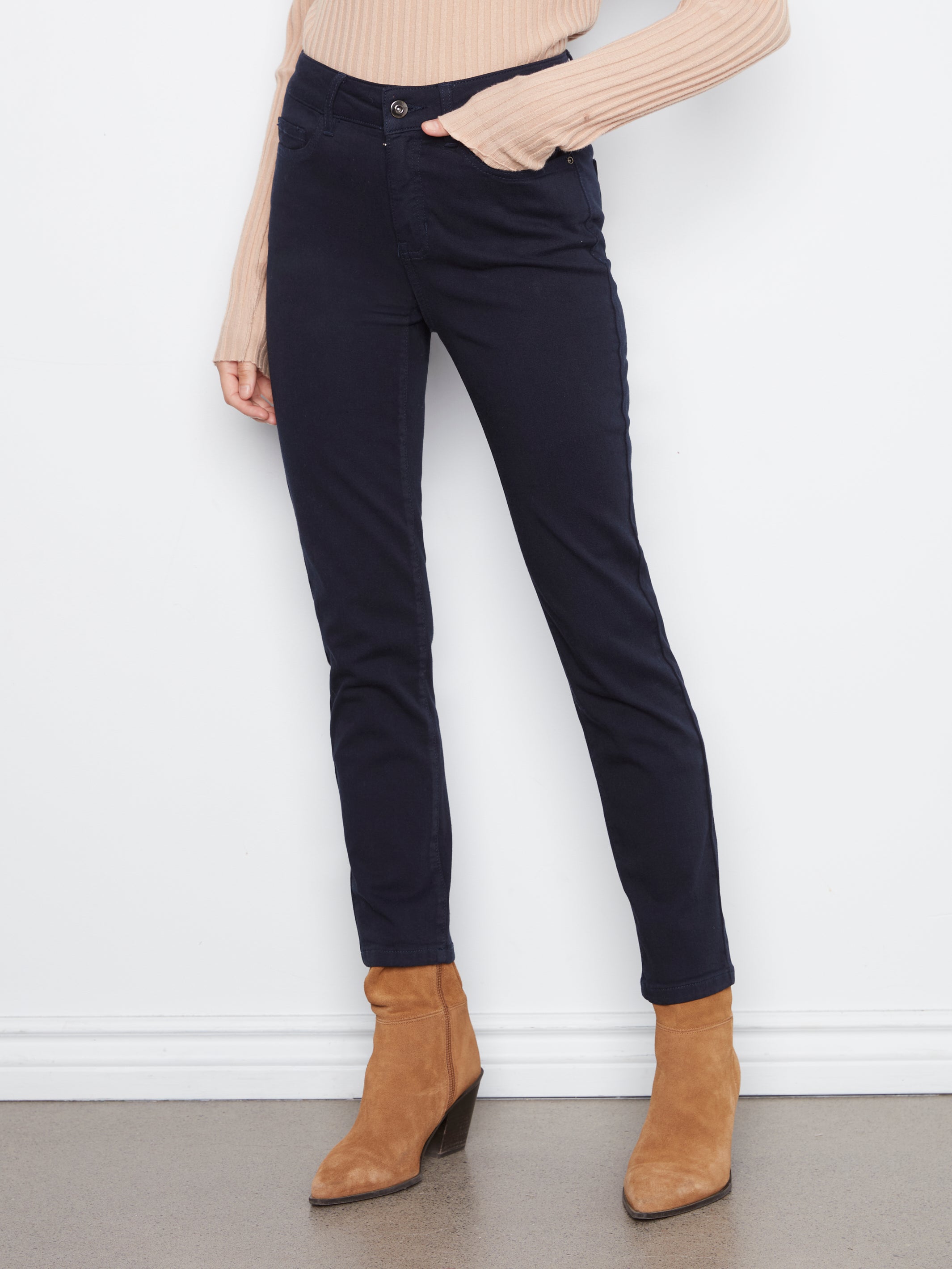 Nora | Pantalon en sergé à jambe étroite