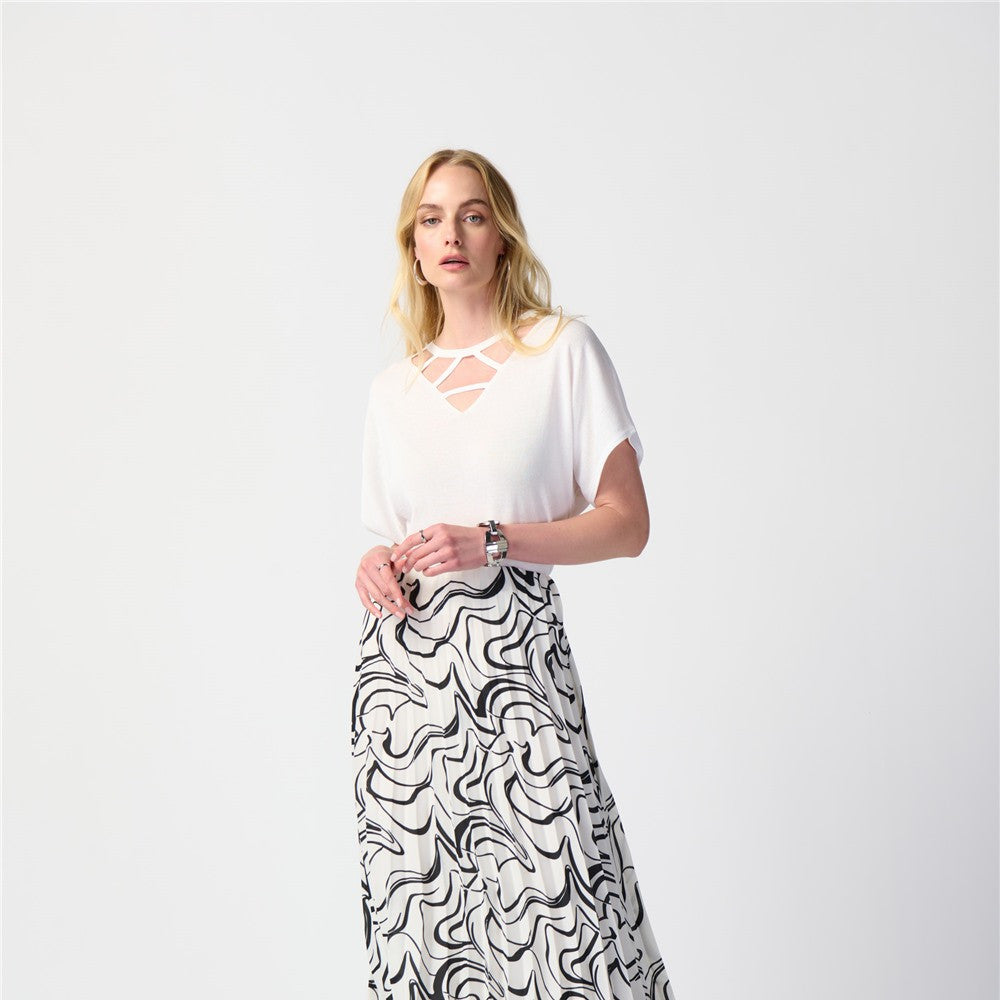 Chandail avec découpe à l'encolure - Taille : XSMALL - Couleur : Vanille