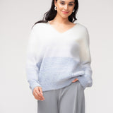 Iida | Pull douillet col V