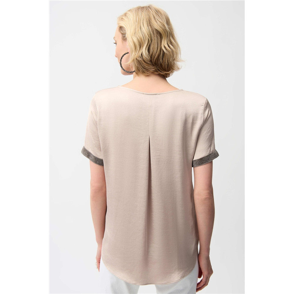 Haut en satin recyclé avec ornements en strass