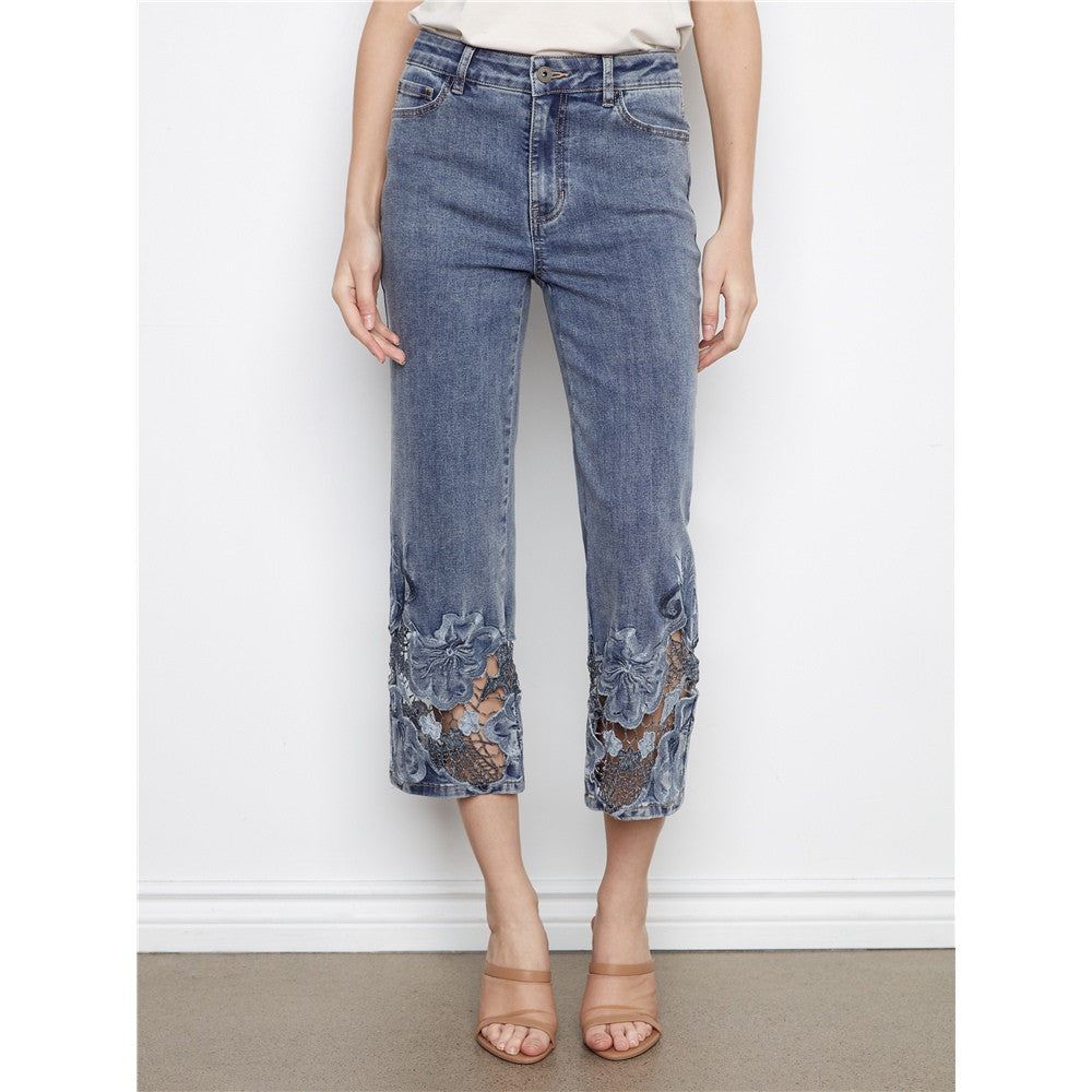 Jean capri avec broderies et empiècements ajourés