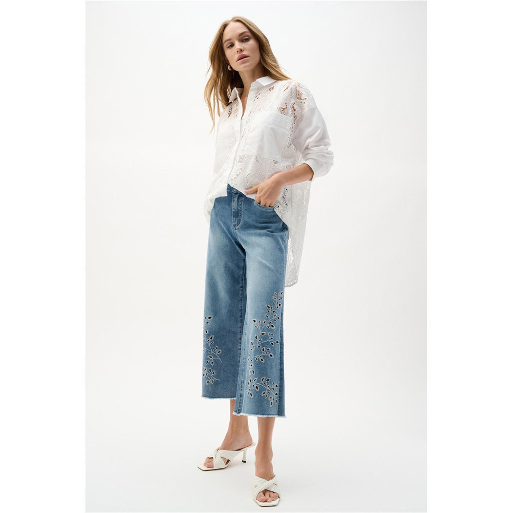 Jean court à jambe large en denim avec broderie