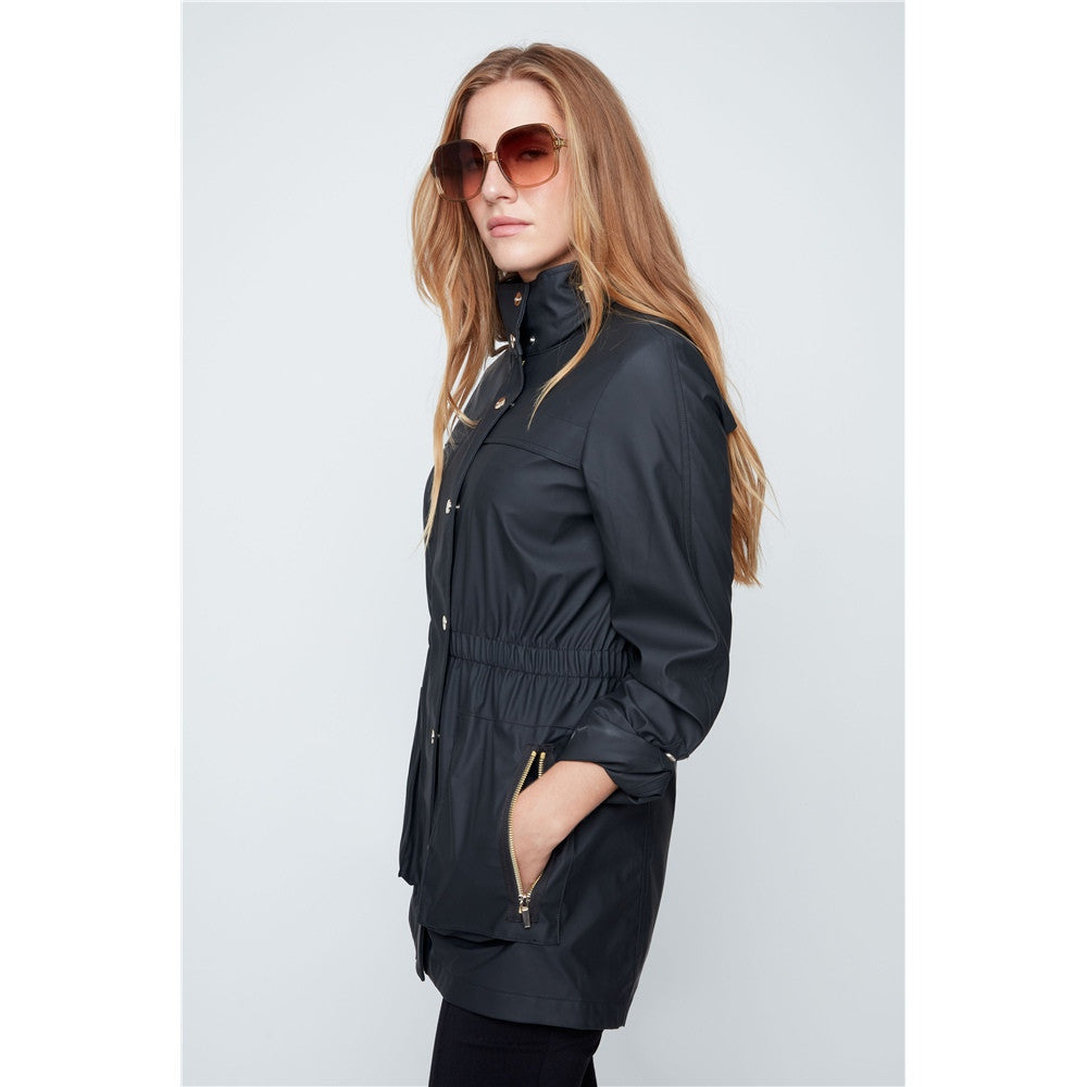 Manteau imperméable avec capuchon