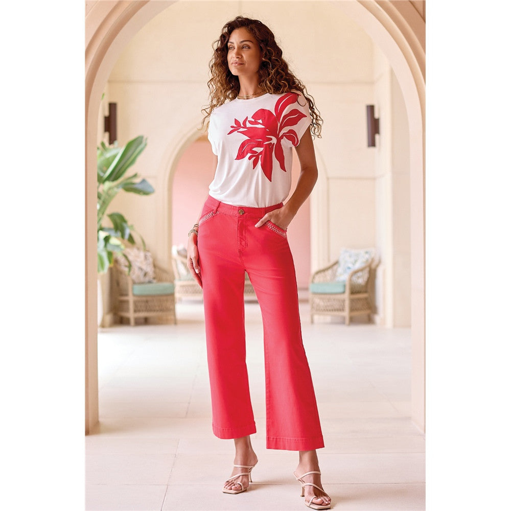 Pantalon cheville et broderie aux poches