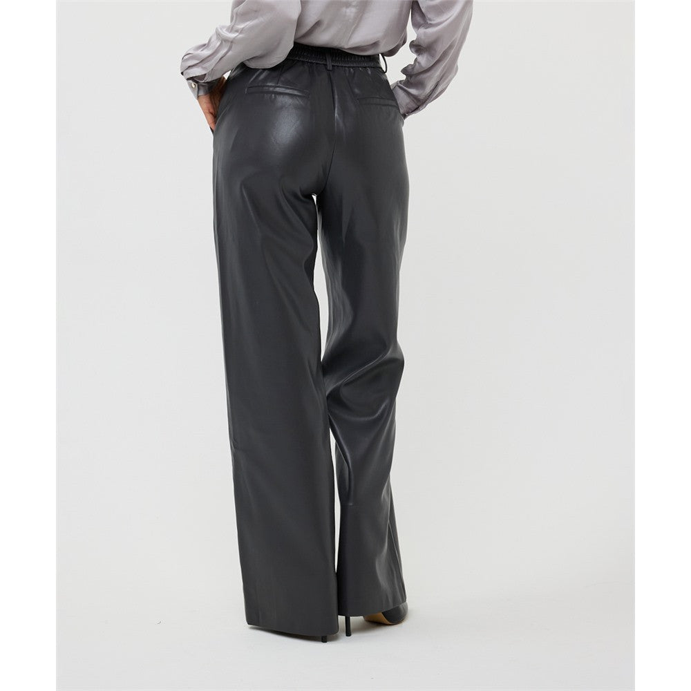 Pantalon en cuir vegan