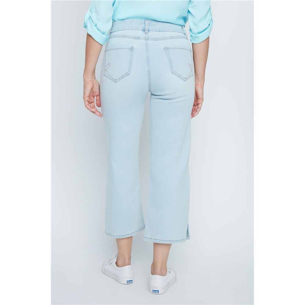 Pantalon en jean à broderies florales