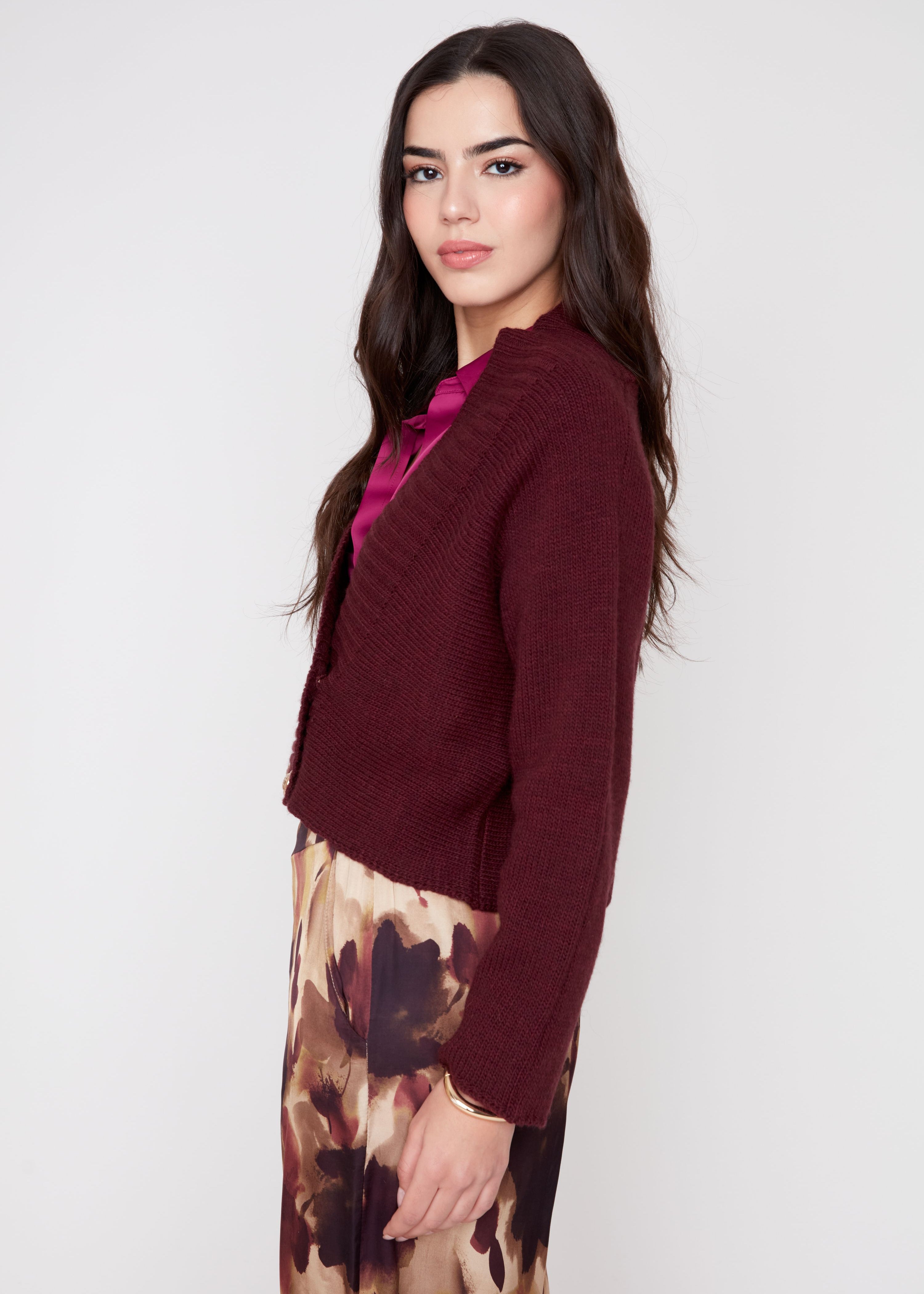 Yrsa | Cardigan en tricot avec boutons dorés