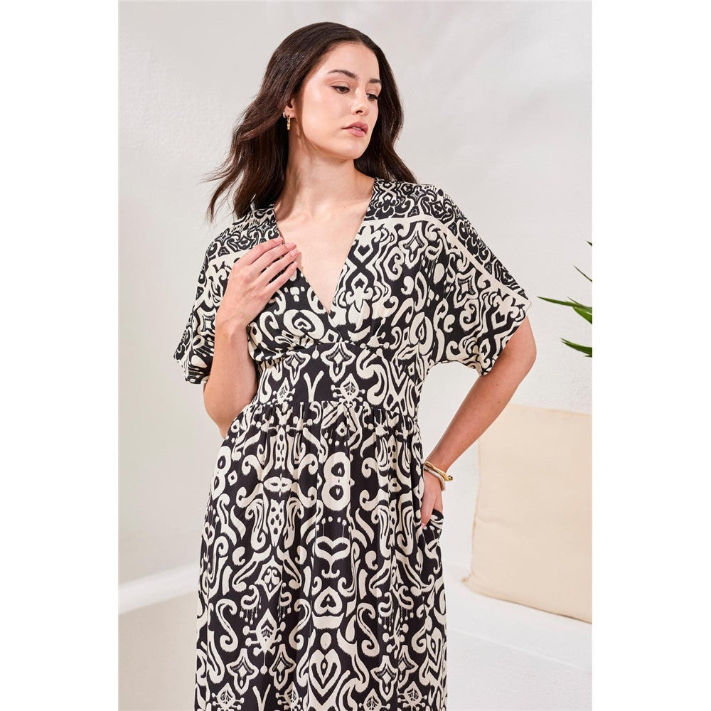 Robe à manches courtes avec bordure imprimée