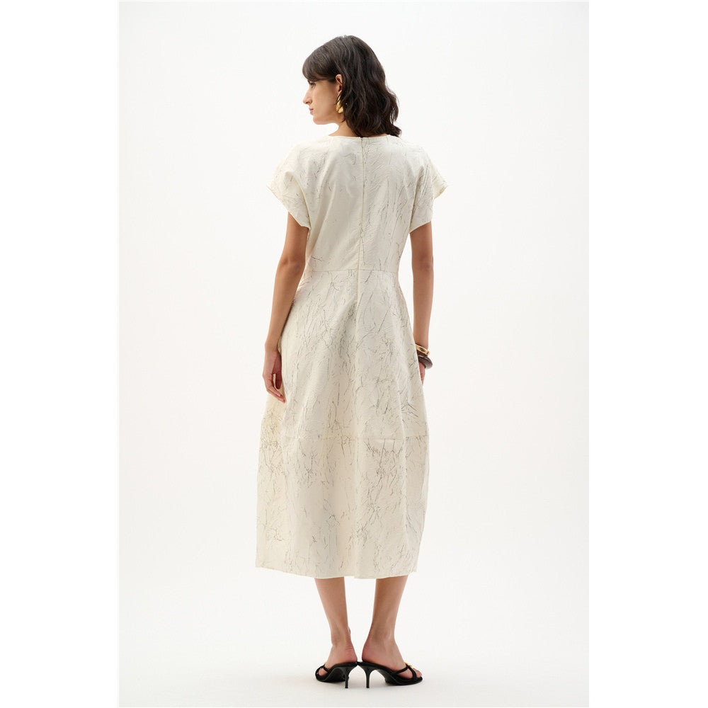 Robe cocon en tissu fantaisie à imprimé abstrait