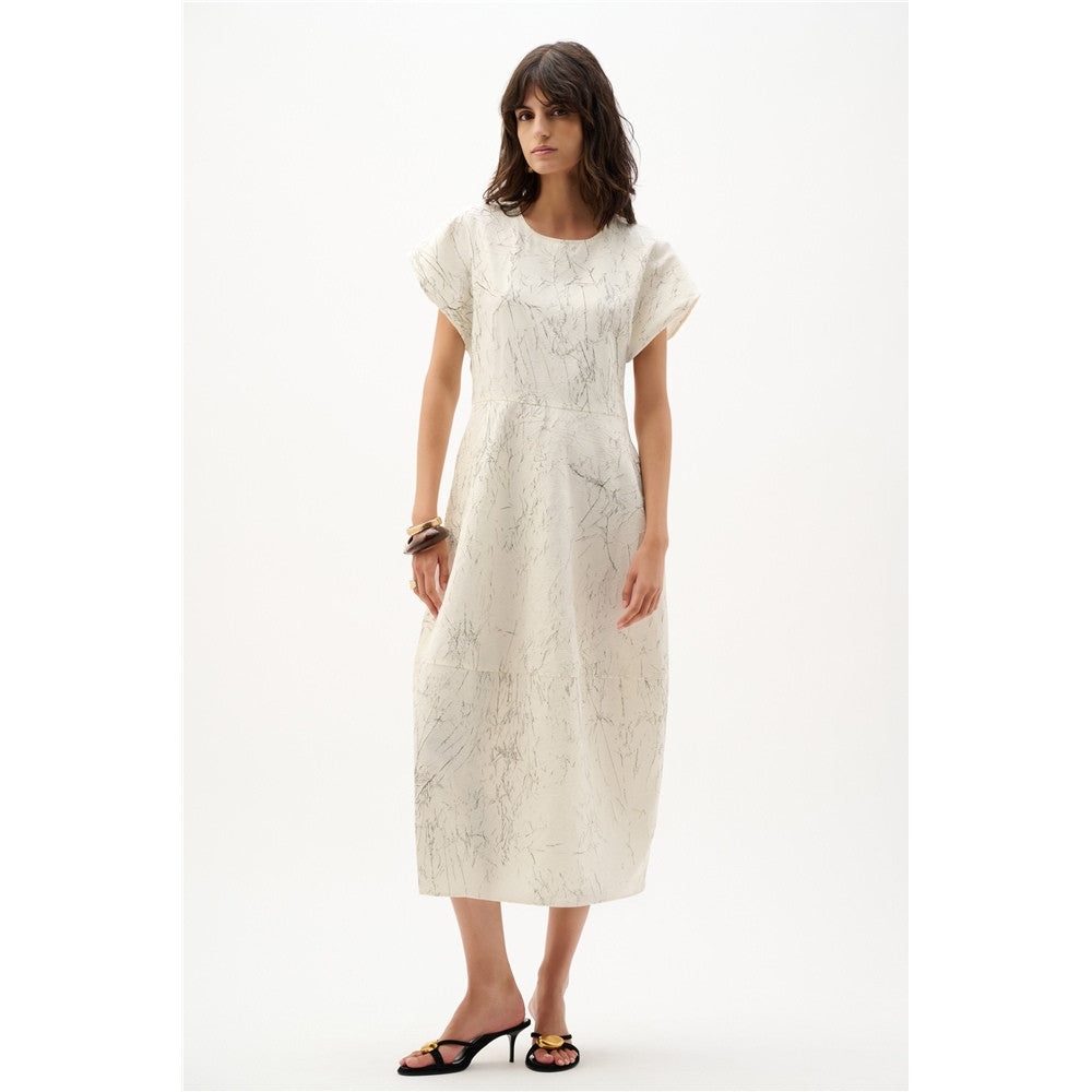 Robe cocon en tissu fantaisie à imprimé abstrait