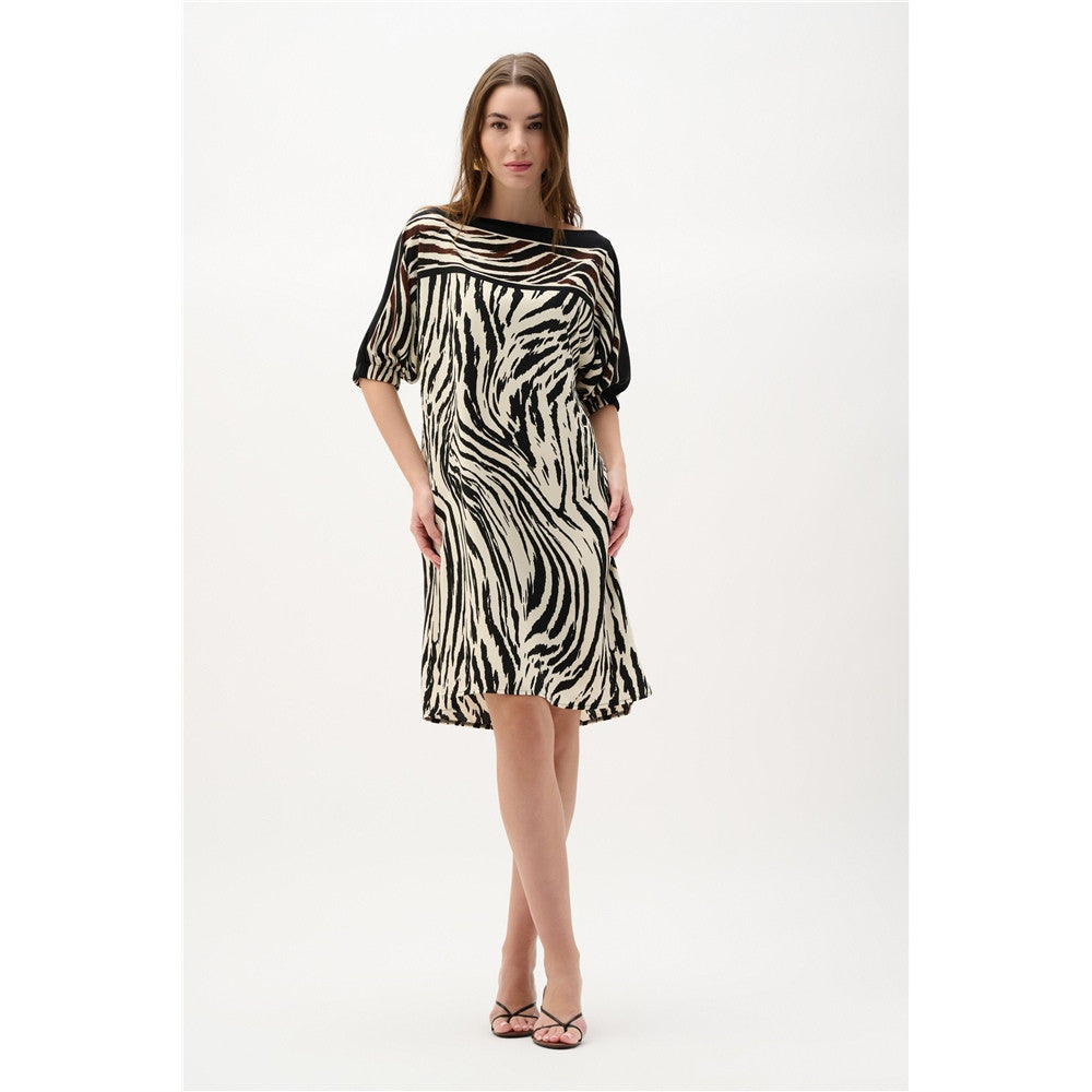 Robe droite en tissu recyclé à imprimé animal