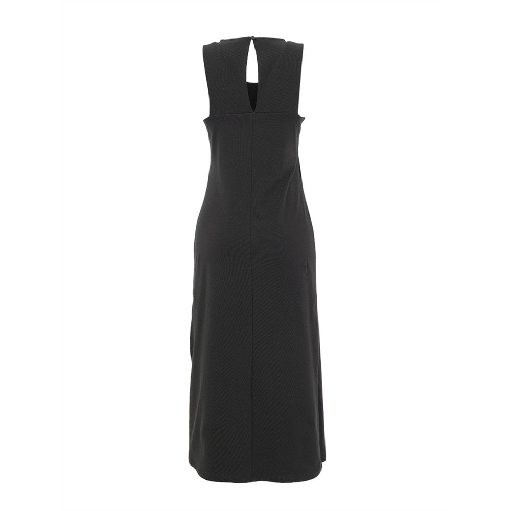 Robe longue sans manches