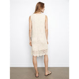 Robe sans manches en crochet