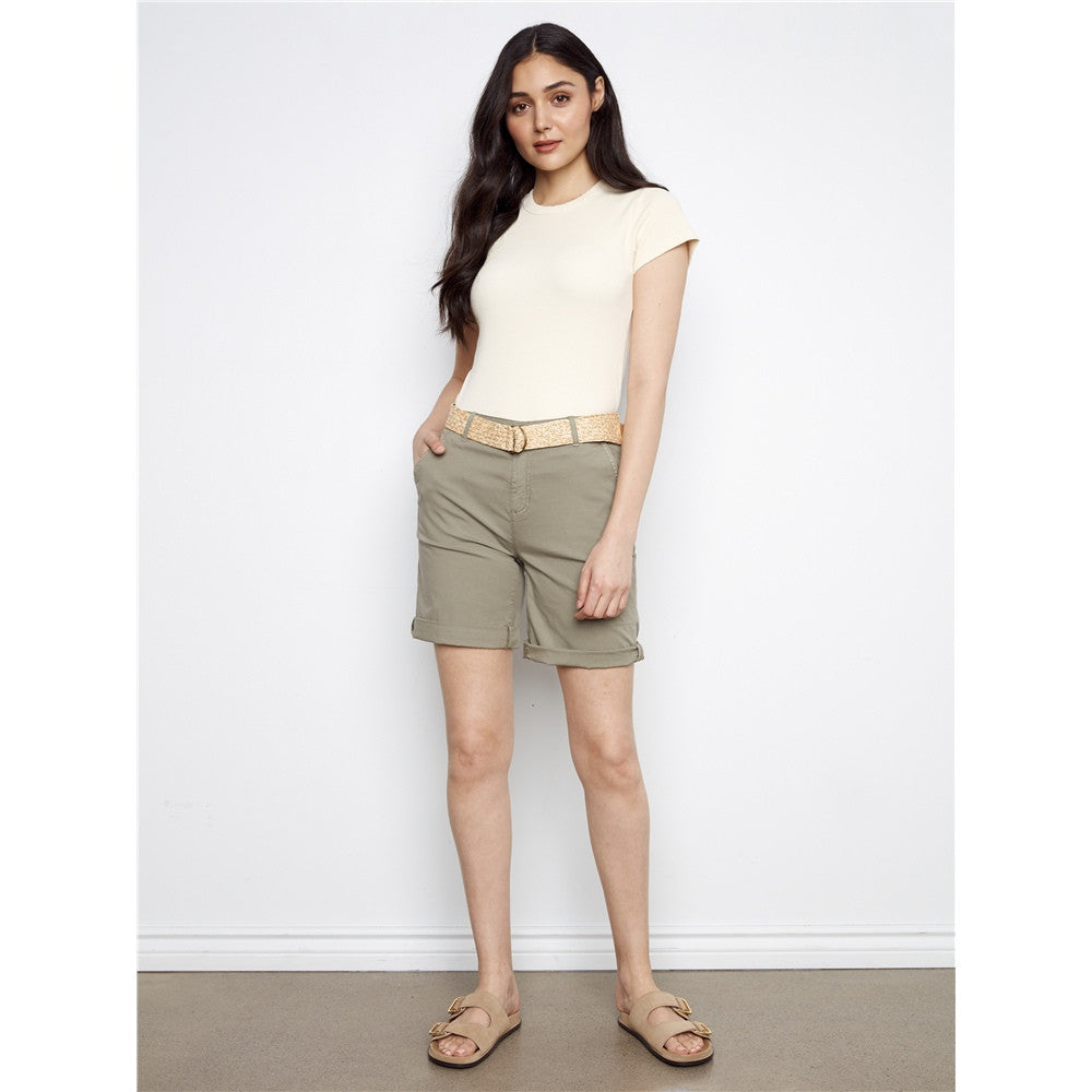 Short à revers au bas