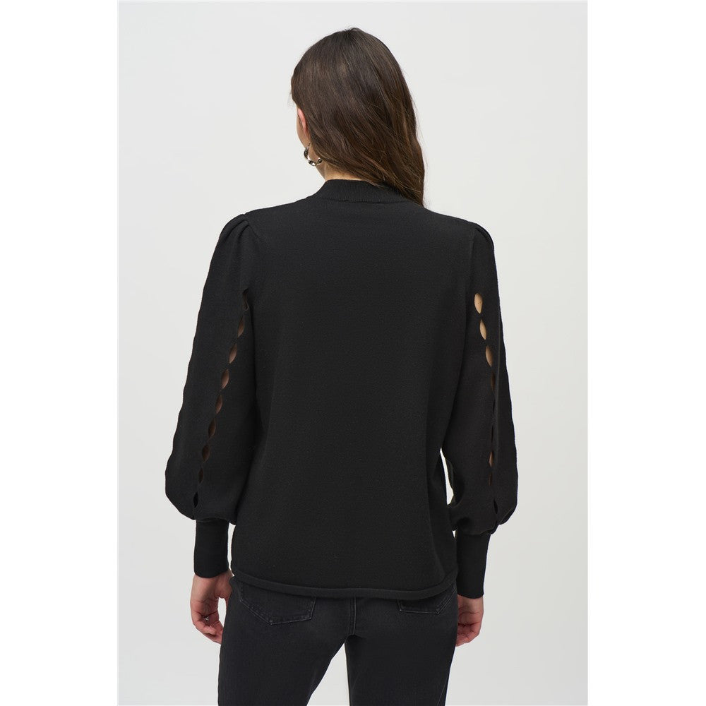 Tricot avec ouvertures aux manches