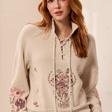 Pippa | Pull en tricot doux avec broderies